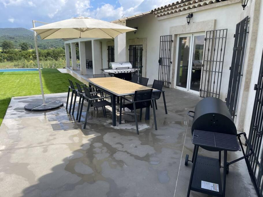 Villa Rians Rians  Exterior foto